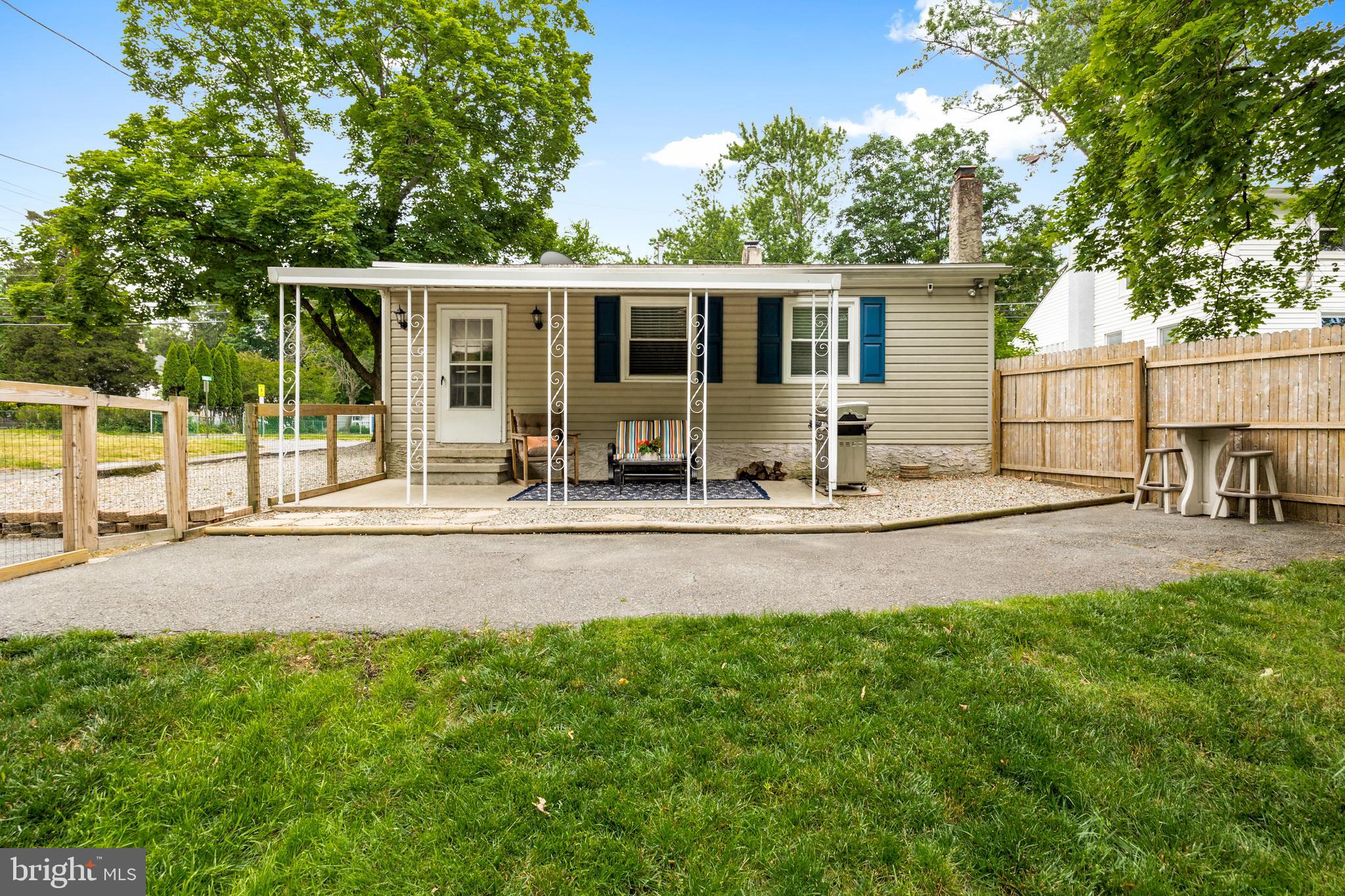 59 Ridge Avenue Mount Holly, NJ 08060 - Photo 26 of 32 Covered Back Patio
