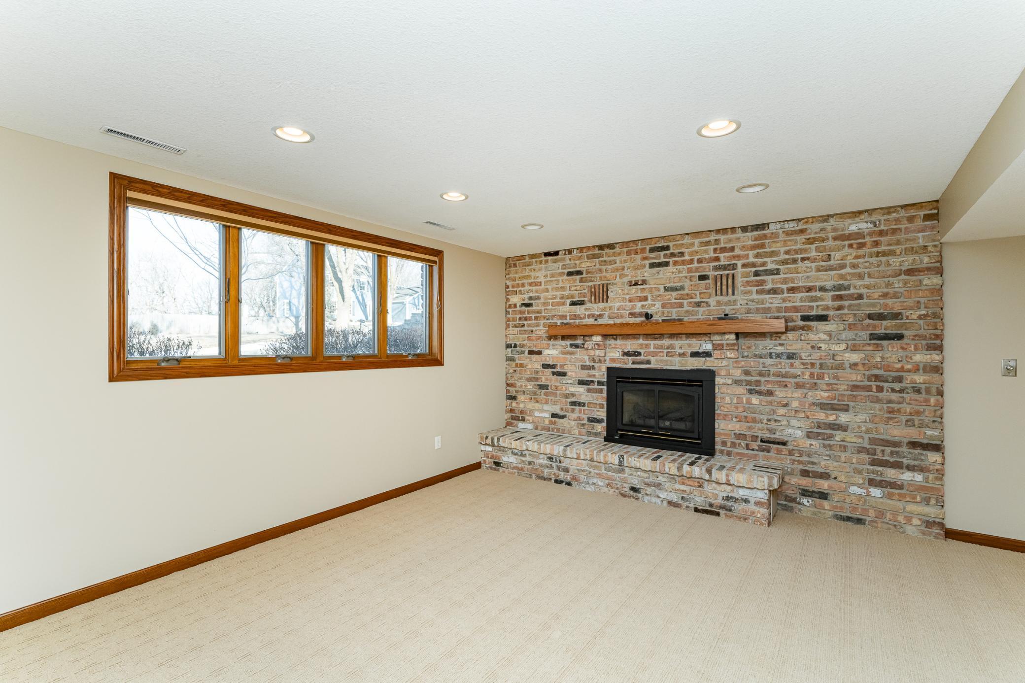 1504 20th Avenue Northeast Rochester, MN 55906 - Photo 23 of 35