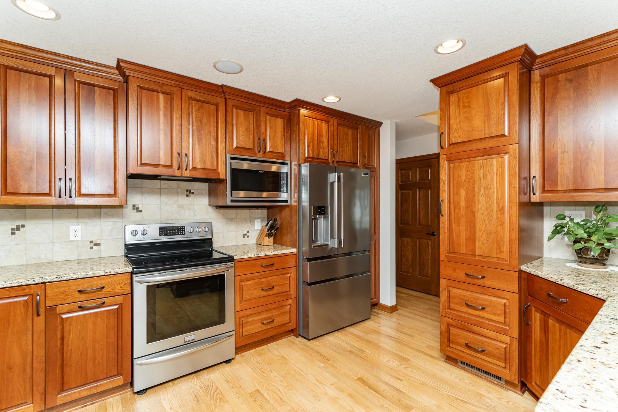 1504 20th Avenue Northeast Rochester, MN 55906 - Photo 9 of 35