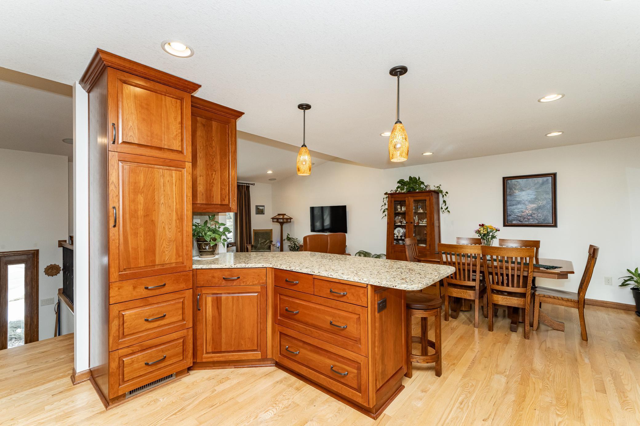 1504 20th Avenue Northeast Rochester, MN 55906 - Photo 10 of 35