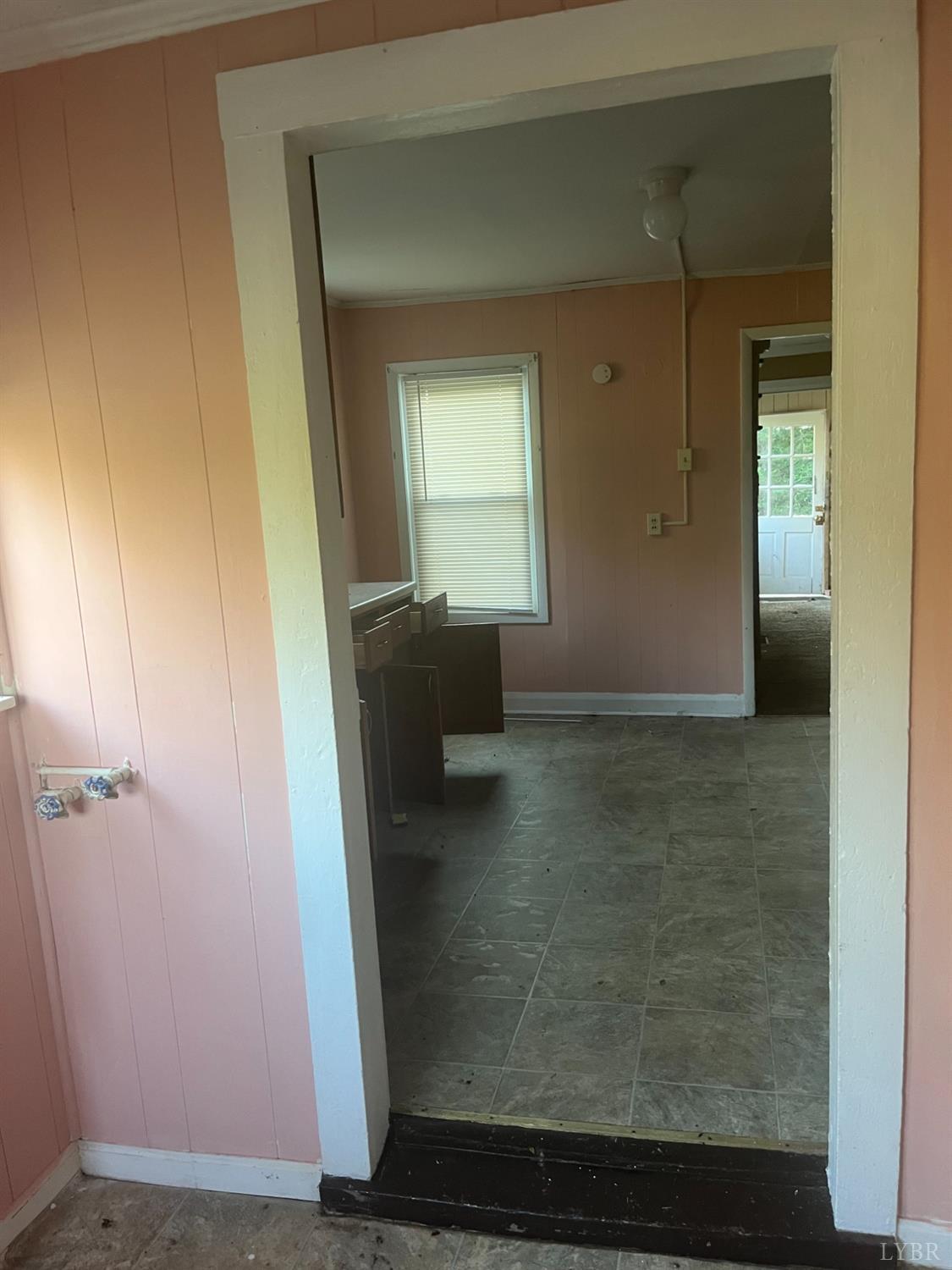 65 Riverside Drive Lynchburg, VA 24503 - Photo 20 of 39 Gallery Image 20