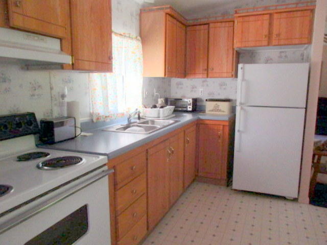 75 Falls Road Waterville, ME 04901 - Photo 4 of 18 Kitchen
