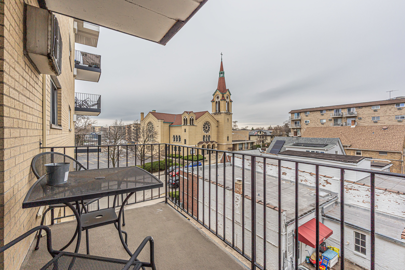 320 Circle Avenue, Unit 404 Forest Park, IL 60130 - Photo 8 of 16