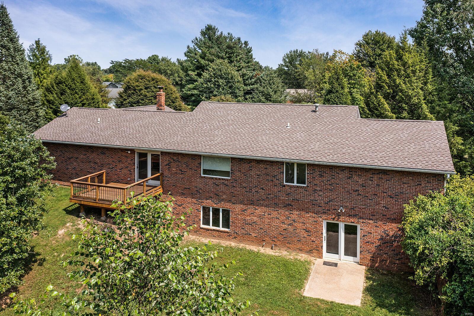 445 Piggott Ridge Lane Alton, IL 62002 - Photo 33 of 48 Gallery Image 33