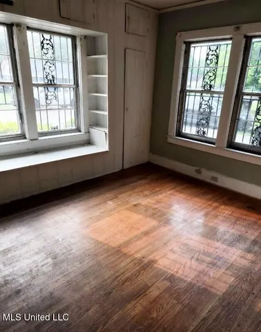 $24,900 | 423 Cedar Street, Greenville, MS 38701