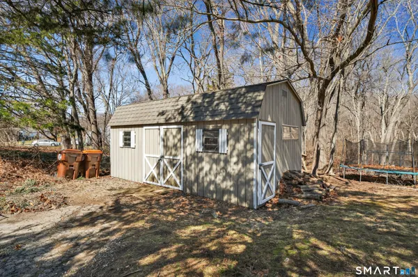$699,000 | 18 Riverside Terrace, Madison, CT 06443