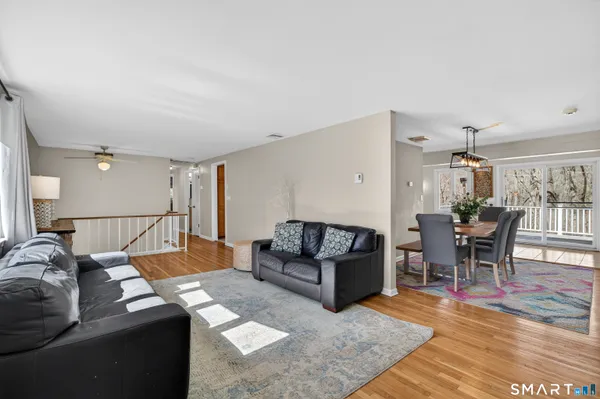 $699,000 | 18 Riverside Terrace, Madison, CT 06443