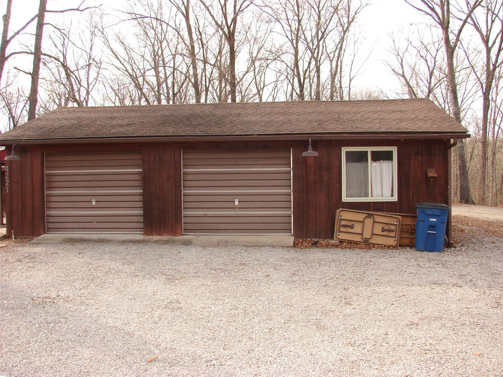 4221 West Lake Road Pinckneyville, IL 62274 - Photo 14 of 21 Gallery Image 14