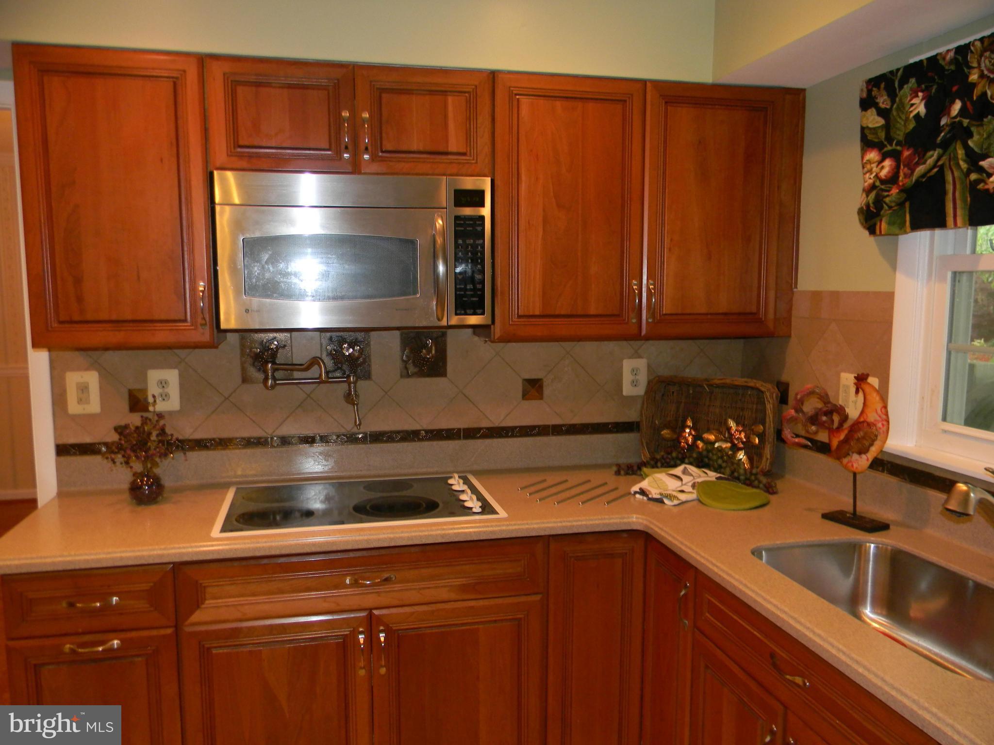 12502 Ivory Pass Laurel, MD 20708 - Photo 10 of 30 Kitchen