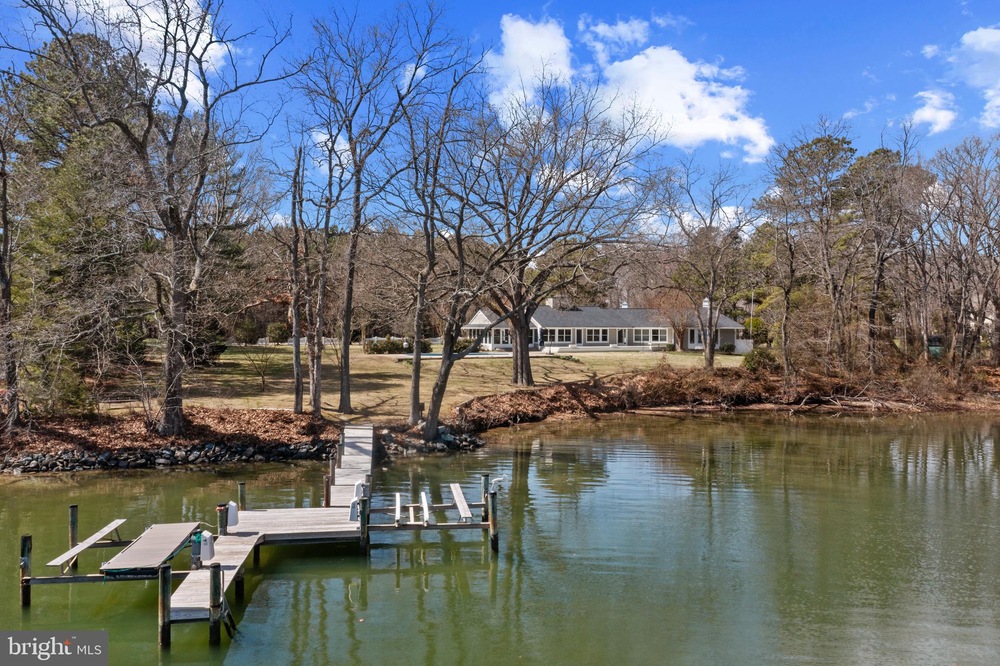 Welcome to 330 Wye Road in Queenstown!