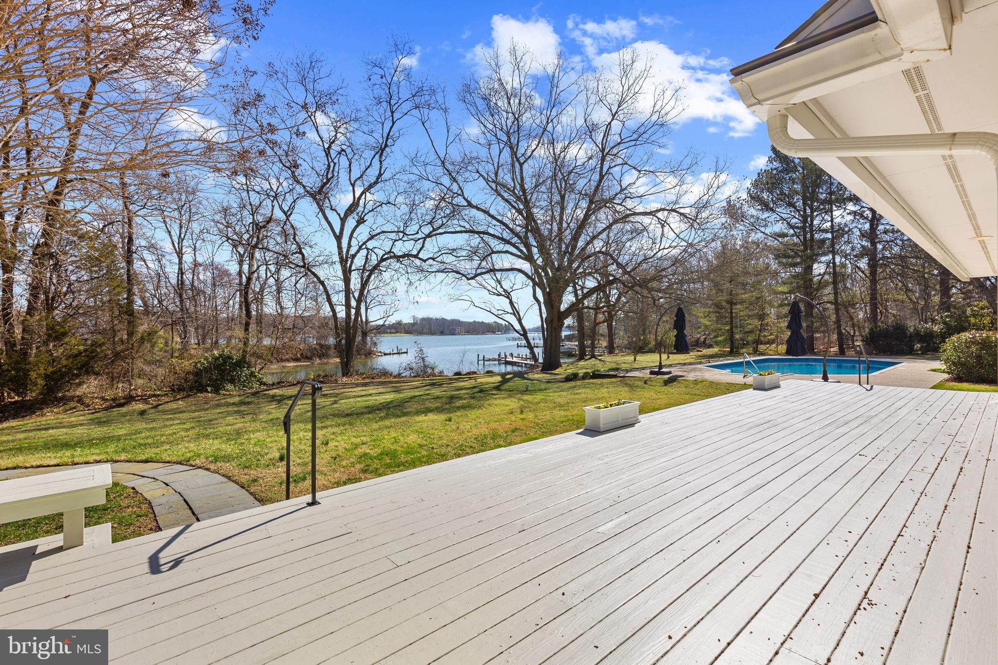 330 Wye Road Queenstown, MD 21658 - Photo 26 of 39 Expansive rear deck