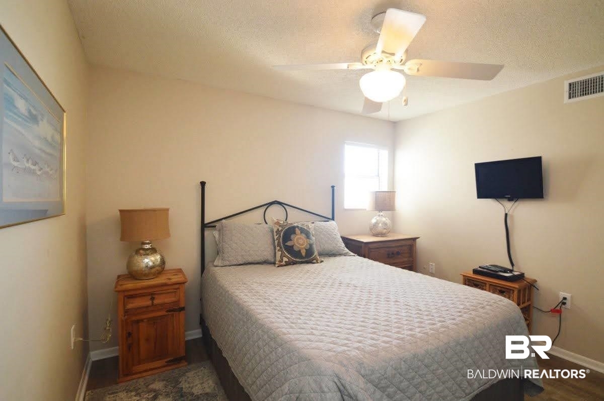 1069 West Beach Boulevard, Unit 7A Gulf Shores, AL 36542 - Photo 18 of 32