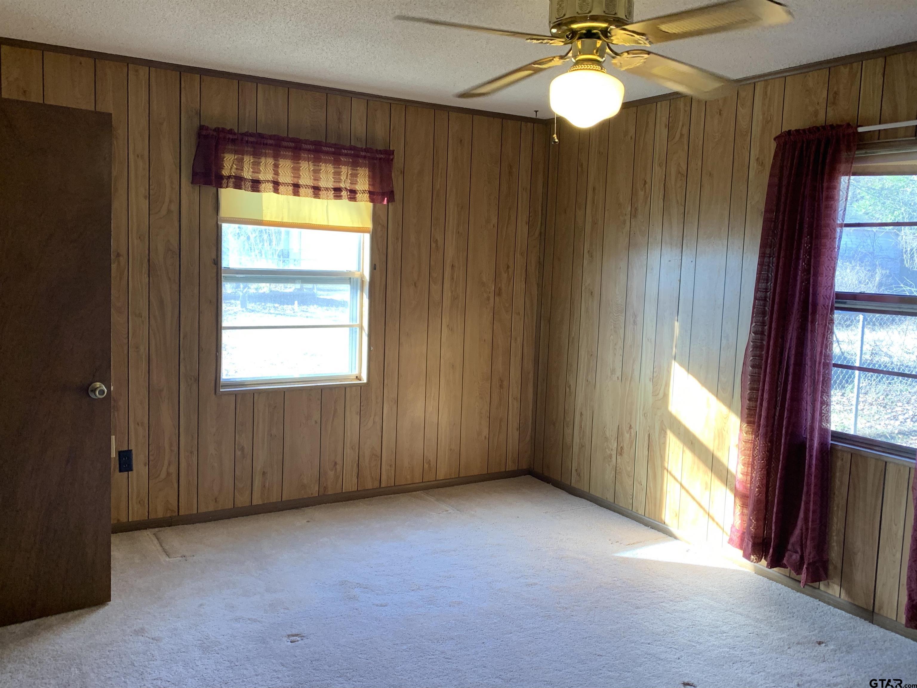 304 6th Street Southwest Bogata, TX 75417 - Photo 19 of 30 a view of an empty room with a window