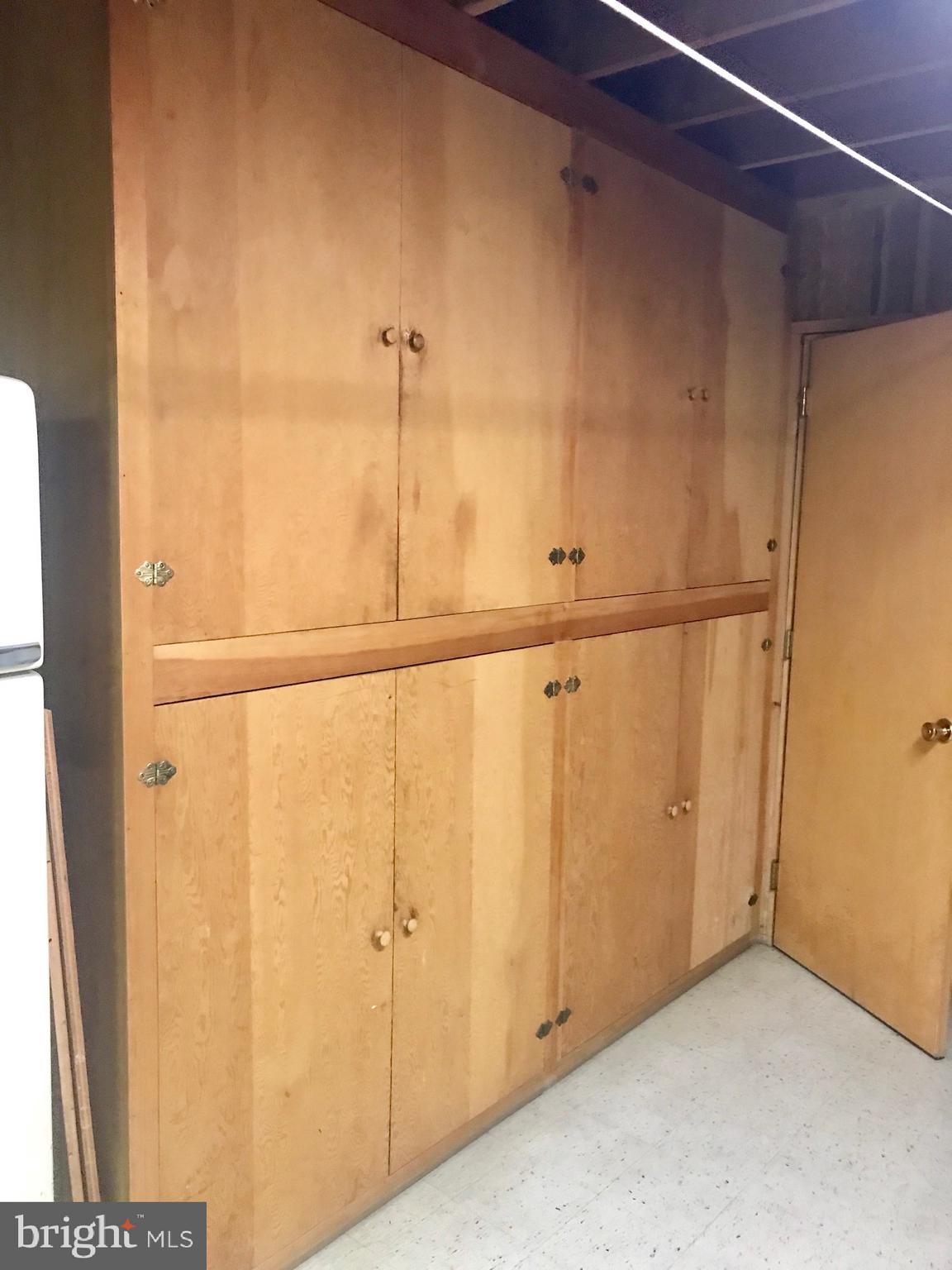 1410 Cornwall Road Lebanon, PA 17042 - Photo 22 of 28 LL Laundry