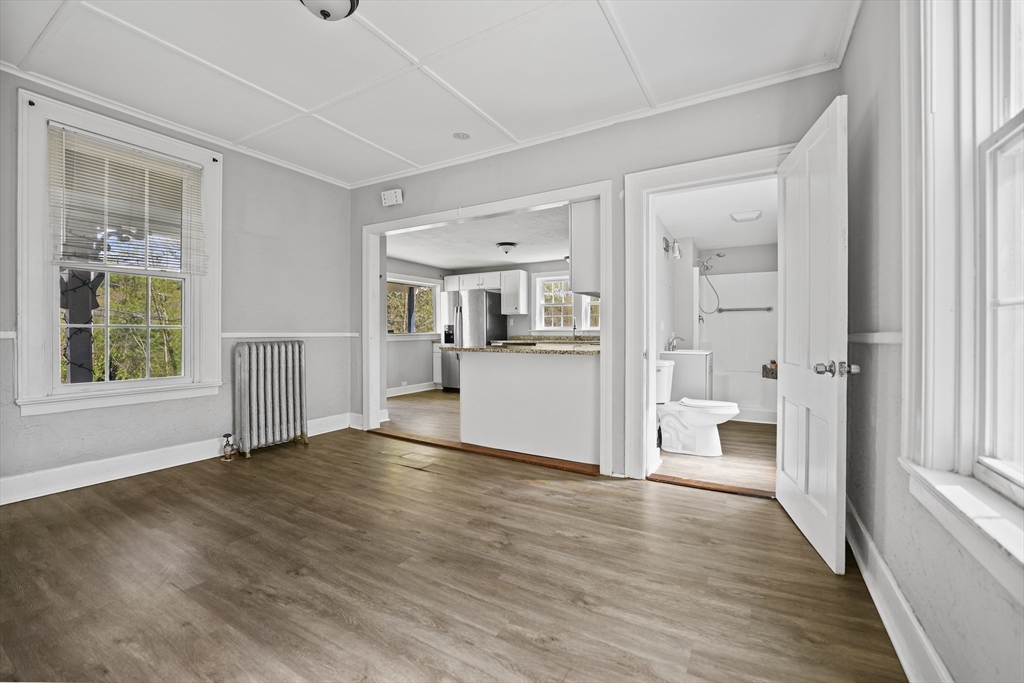 43 Hastings Road Spencer, MA 01562 - Photo 11 of 27 Gallery Image 11