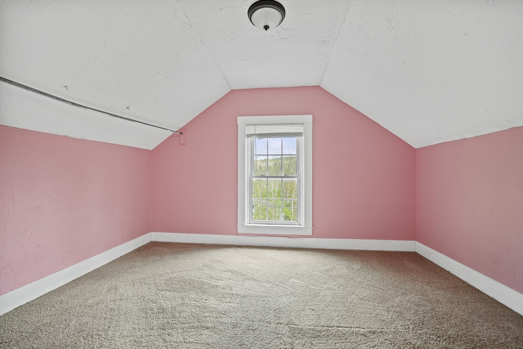 43 Hastings Road Spencer, MA 01562 - Photo 21 of 27 Gallery Image 21