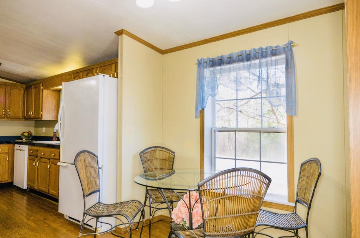 32 Hawaii Lane Rochester, NH 03867 - Photo 13 of 37