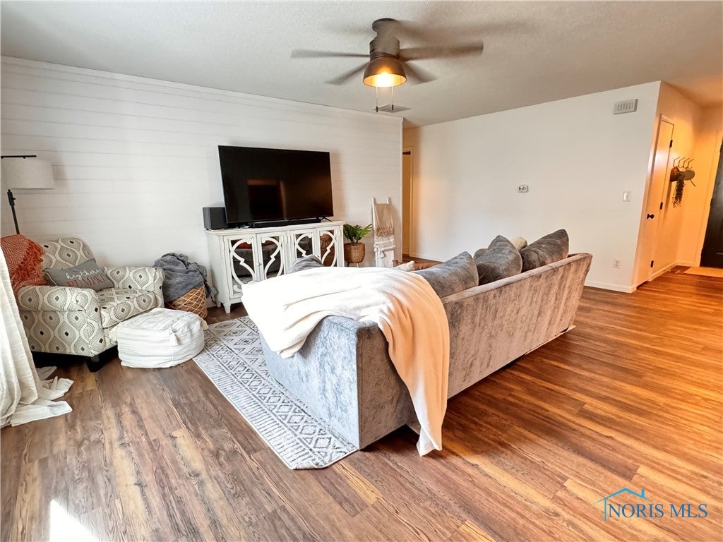 305 Townline Road Bryan, OH 43506 - Photo 10 of 25 Gallery Image 10