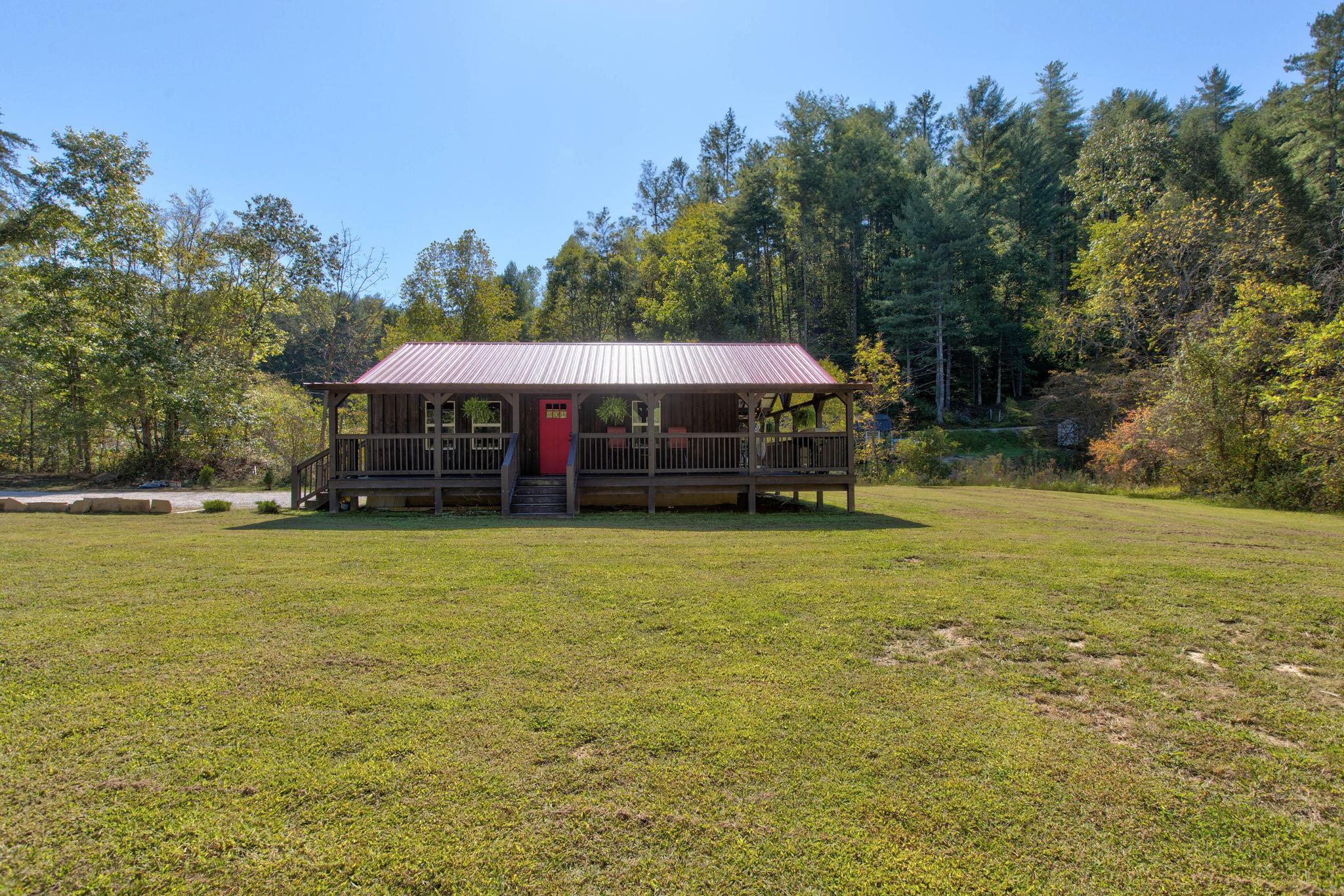 3 Sunset Valley Campton, KY 41301 - Photo 33 of 35 PWM29507_8_9