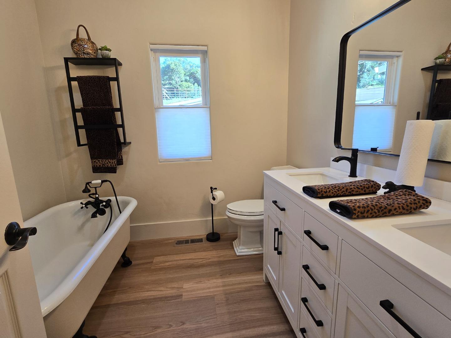 17329 McGuffie Road Salinas, CA 93907 - Photo 21 of 27