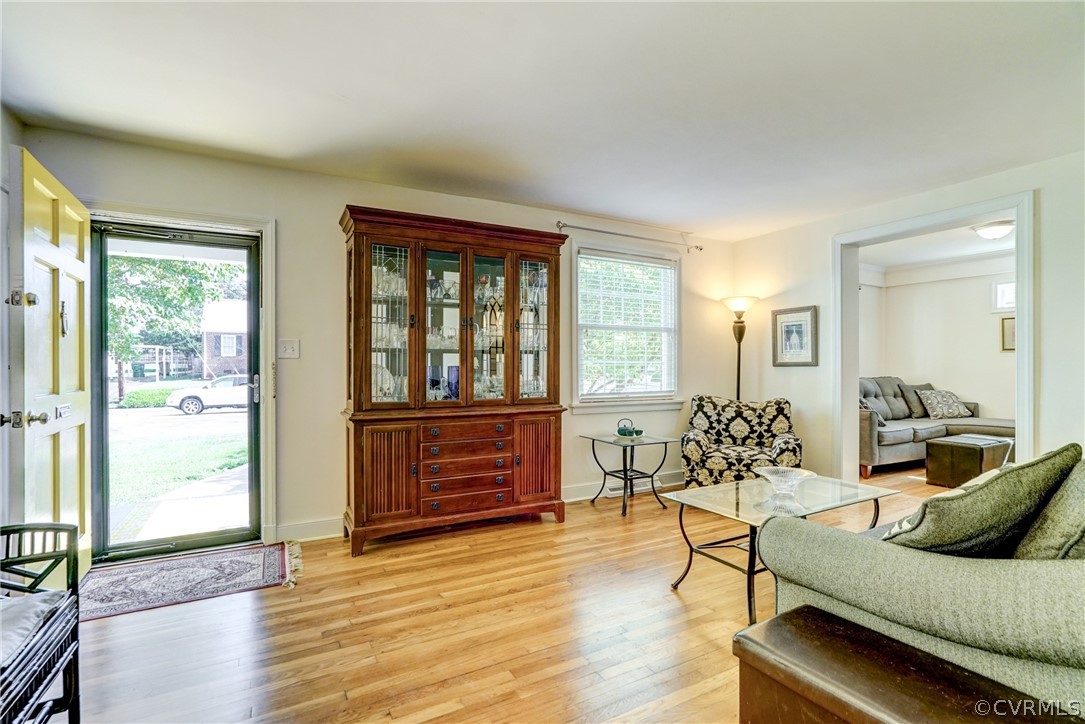 6901 Everview Road Richmond, VA 23226 - Photo 3 of 28 Gallery Image 3