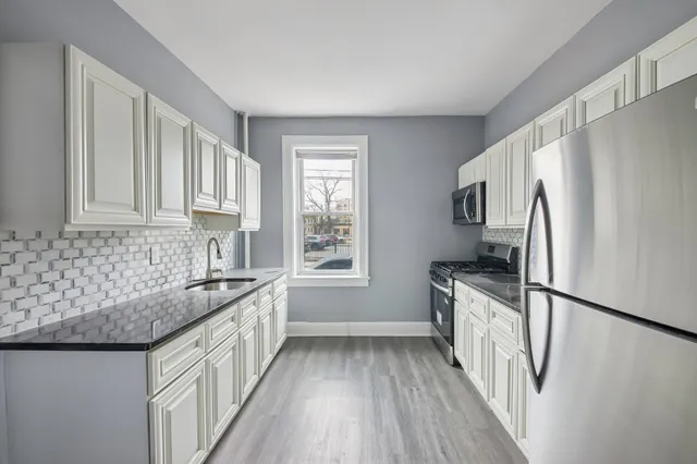 $1,950 | 6700 Park Avenue, Unit 13, West New York, NJ 07093