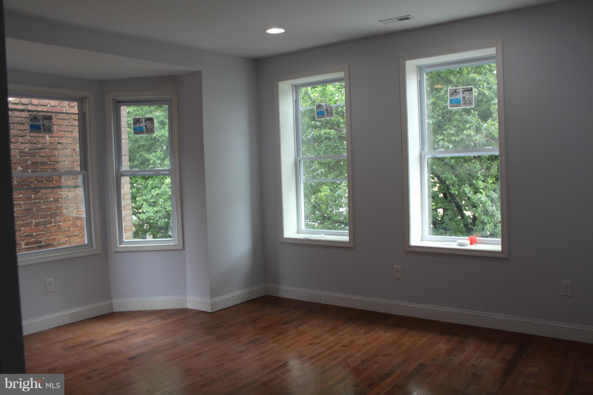 649 Columbia Road Northwest Washington, DC 20001 - Photo 6 of 20 Bedroom (Master)
