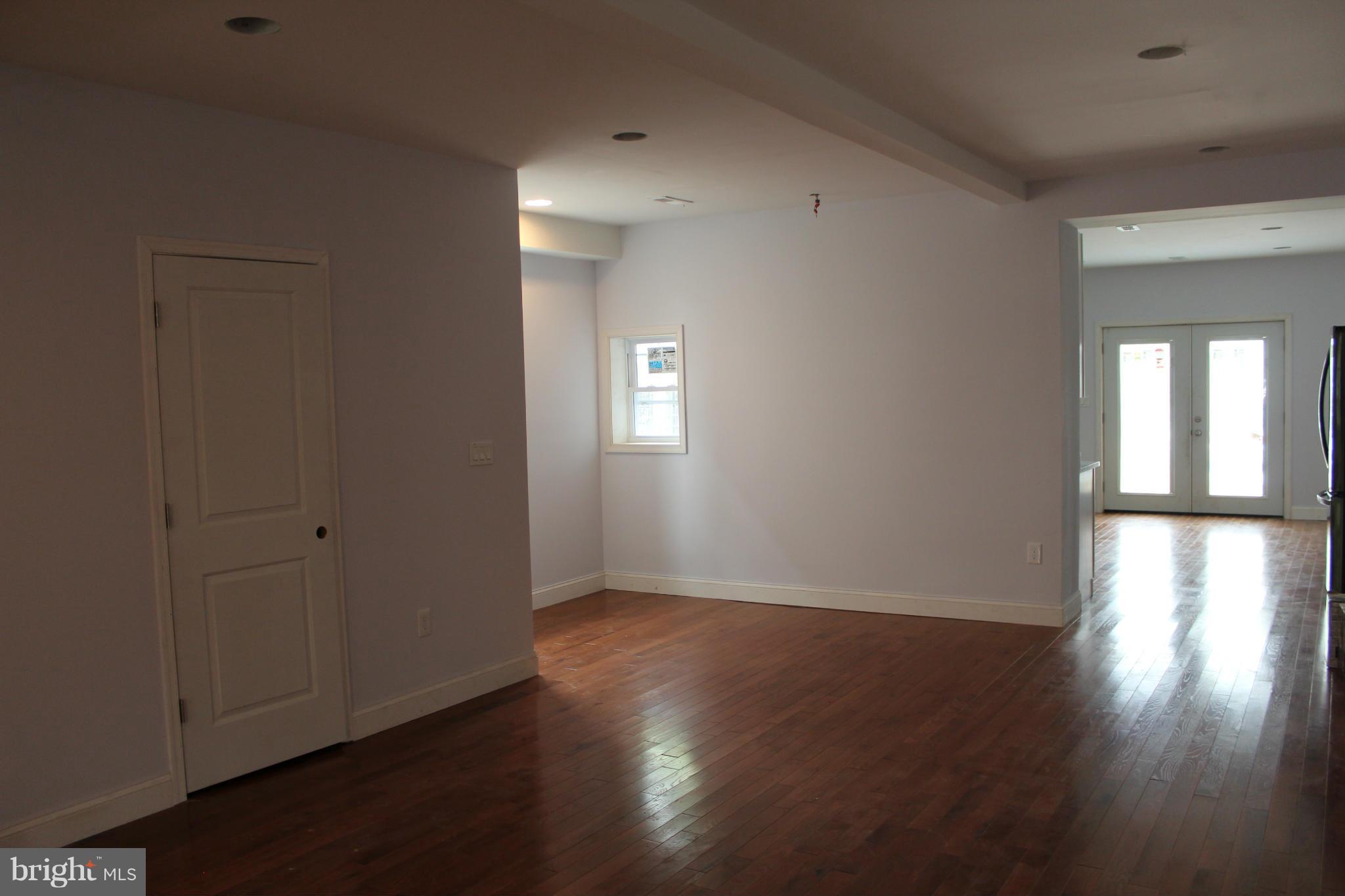 649 Columbia Road Northwest Washington, DC 20001 - Photo 9 of 20 Interior (General)