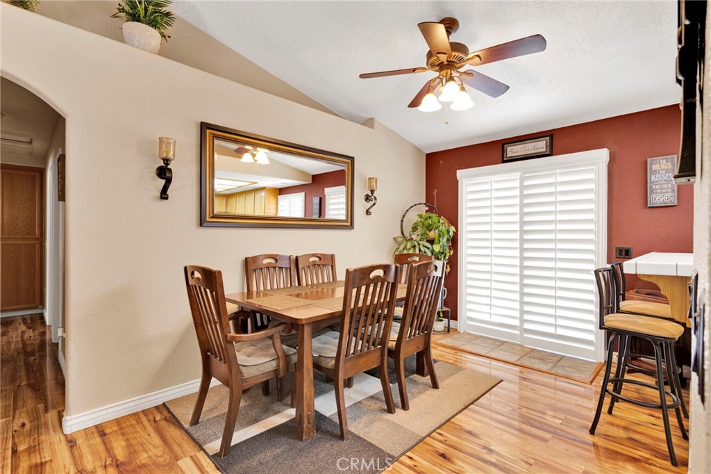 20083 Rimrock Road East Apple Valley, CA 92307 - Photo 14 of 41