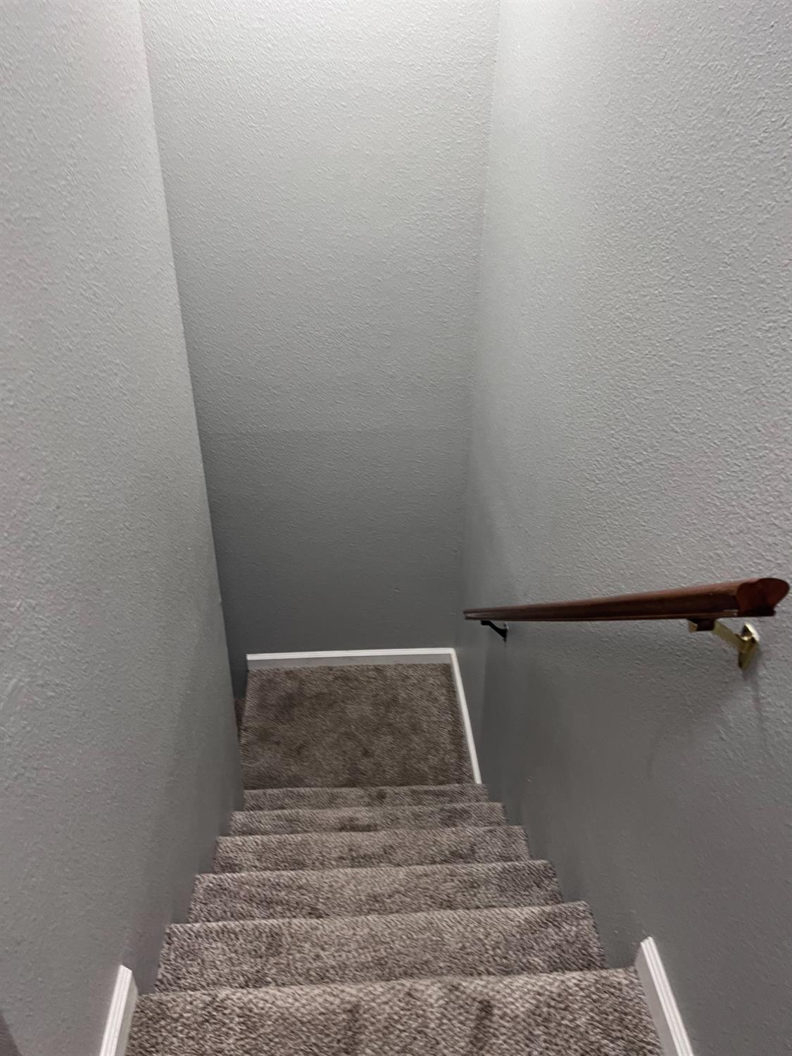 410 Pine Street Ripon, CA 95366 - Photo 10 of 16 a view of entryway