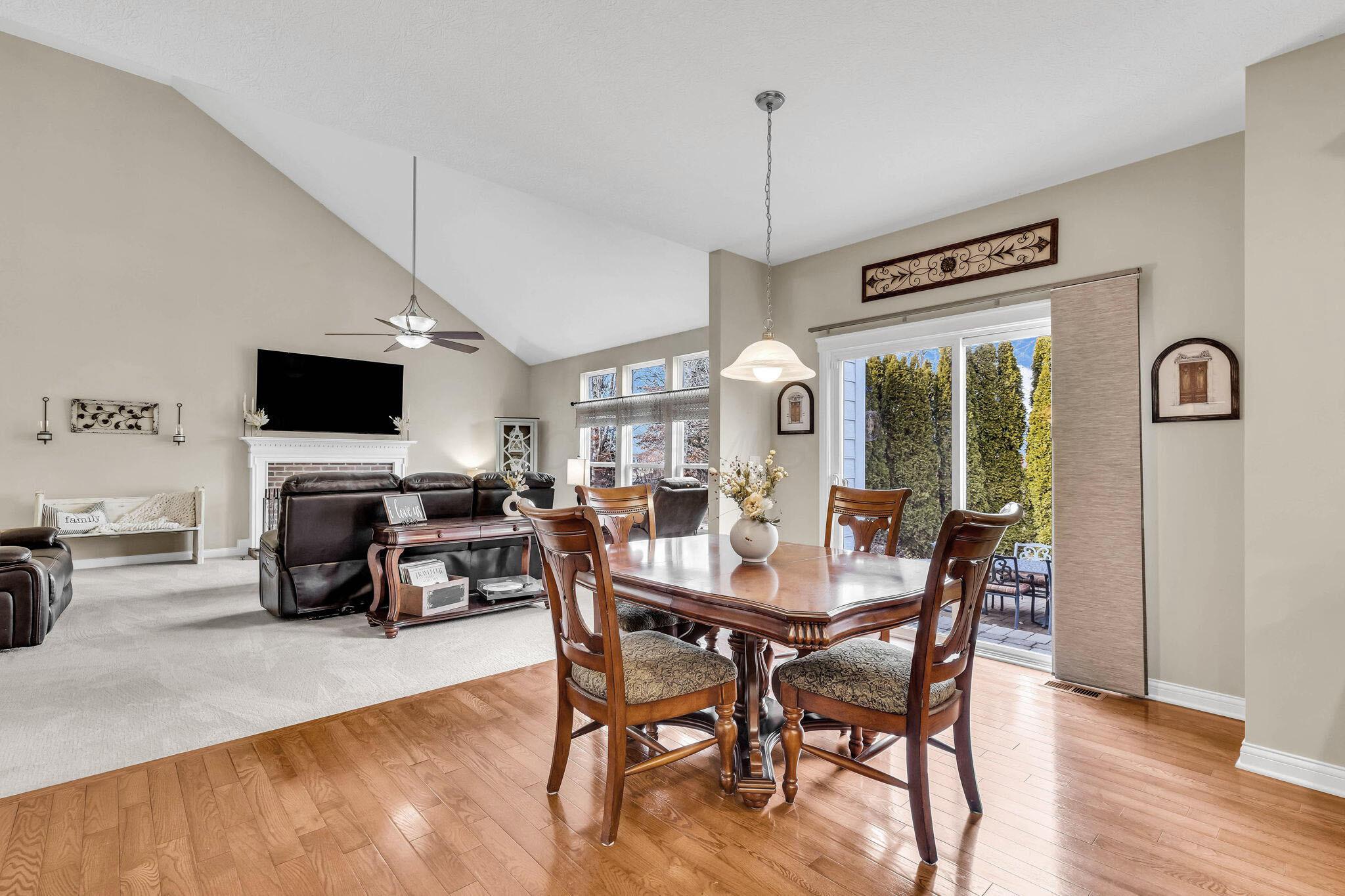 88 Mendolin Way Powell, OH 43065 - Photo 11 of 53 11-Casual Dining