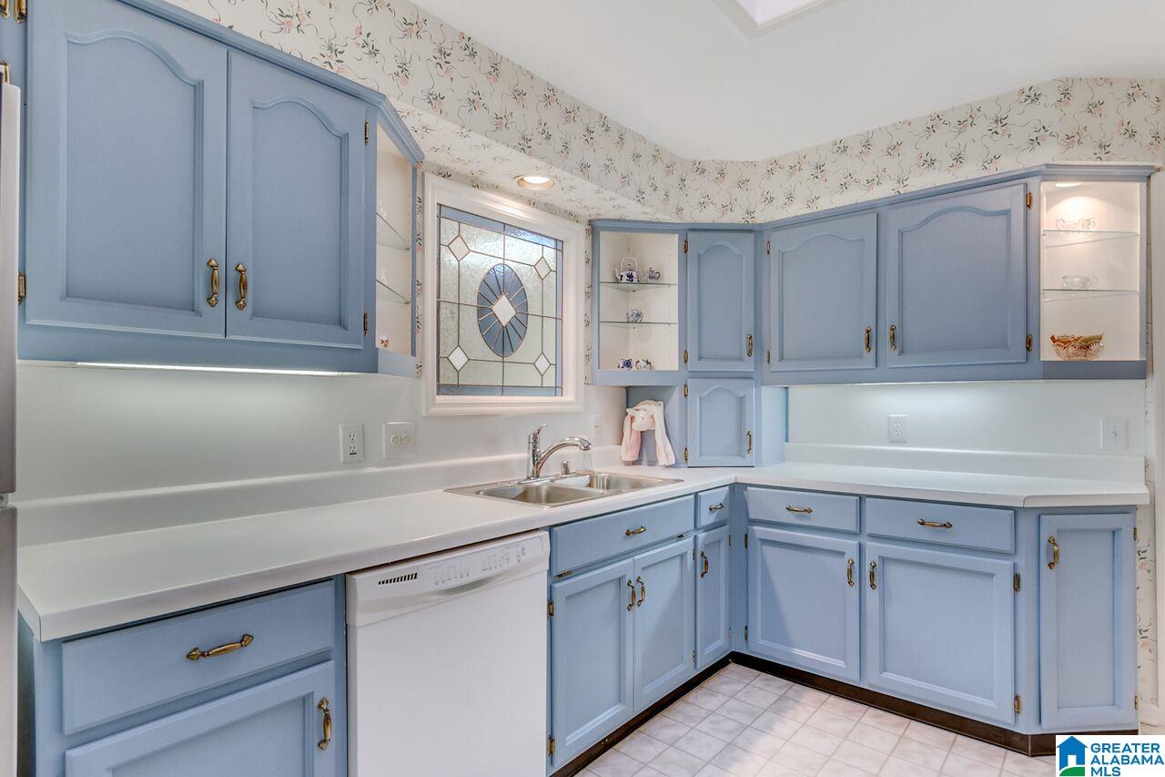 921 Landale Road Birmingham, AL 35222 - Photo 7 of 17