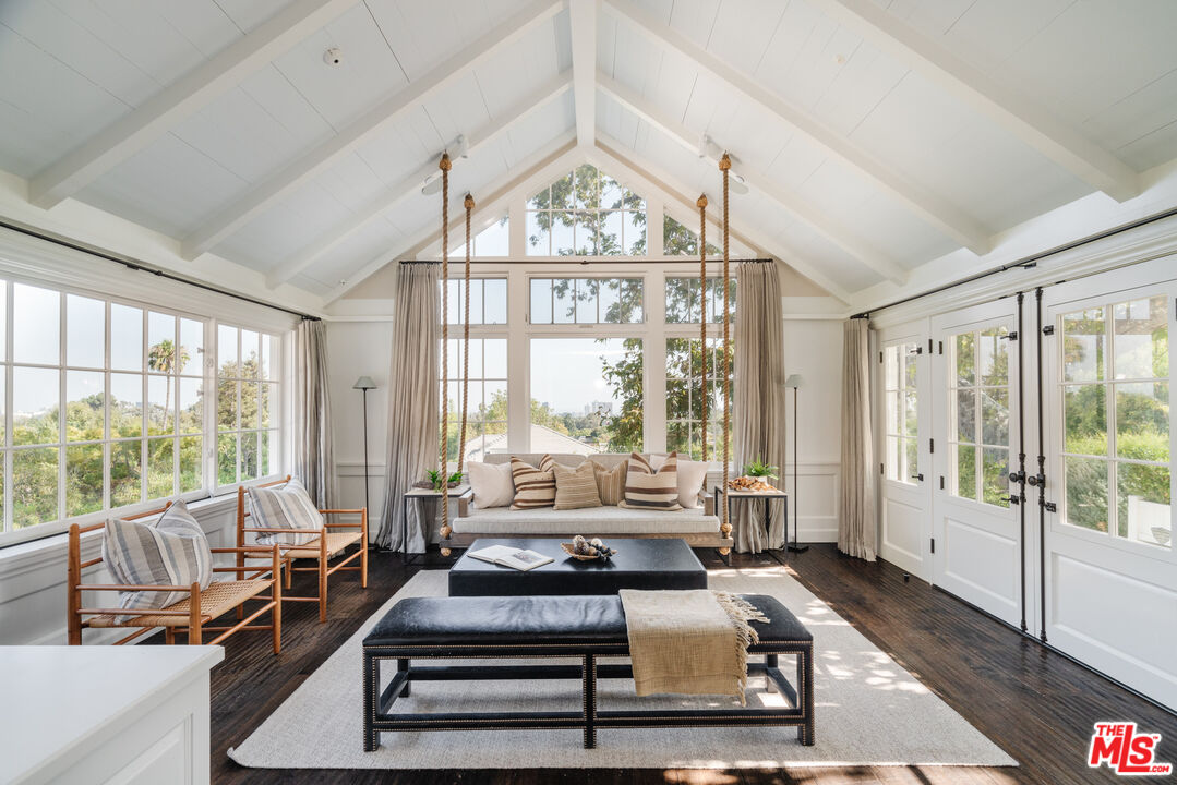 347 Fordyce Road Los Angeles, CA 90049 - Photo 2 of 54