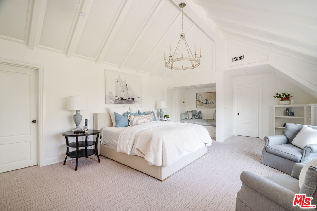 347 Fordyce Road Los Angeles, CA 90049 - Photo 25 of 54