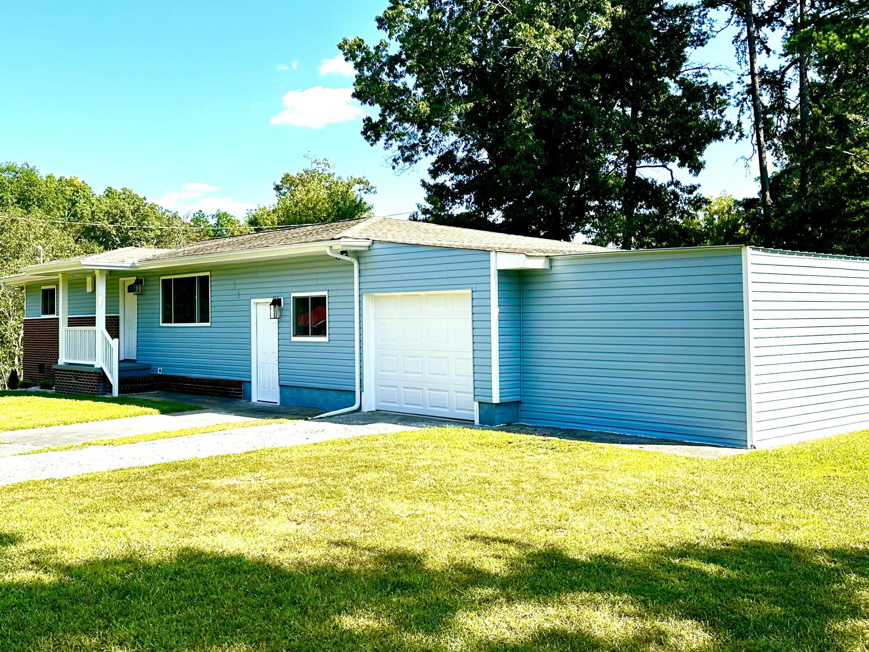 70 Brogdon Drive Chickamauga, GA 30707 - Photo 2 of 54 IMG_9481