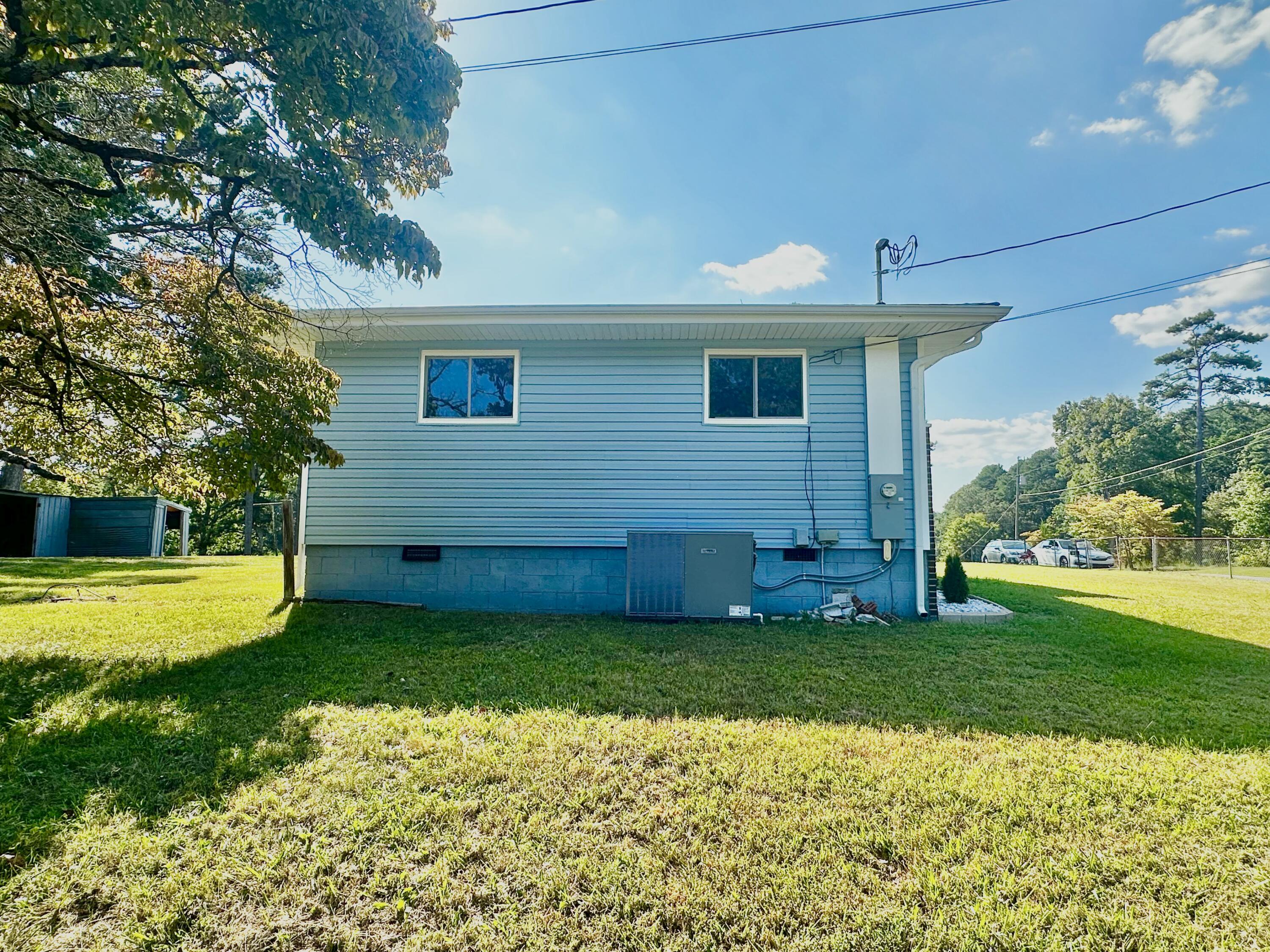 70 Brogdon Drive Chickamauga, GA 30707 - Photo 4 of 54 IMG_9484