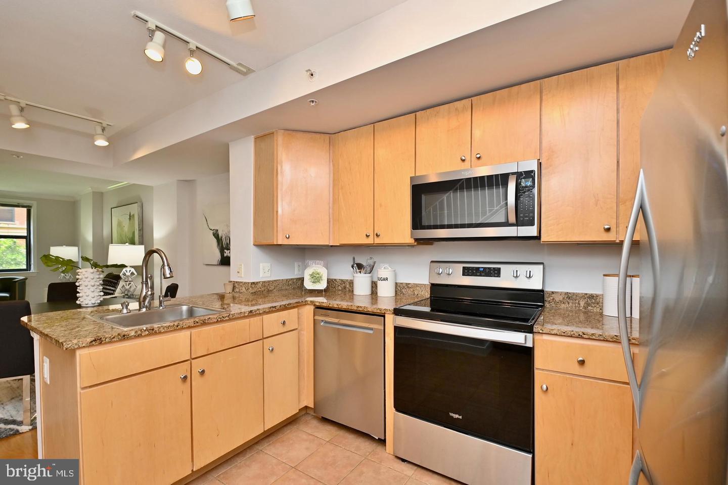 616 E Street Northwest, Unit 449 Washington, DC 20004 - Photo 3 of 77