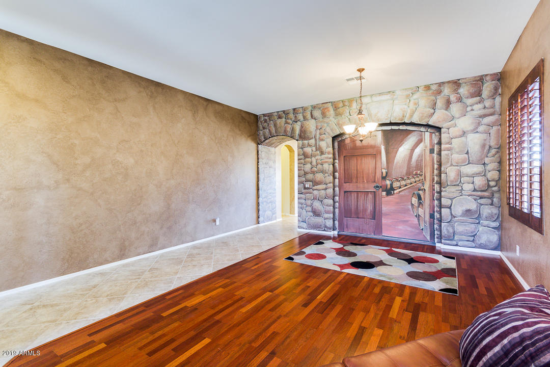 5601 West Carson Road Laveen, AZ 85339 - Photo 8 of 42 LR & Dining Area
