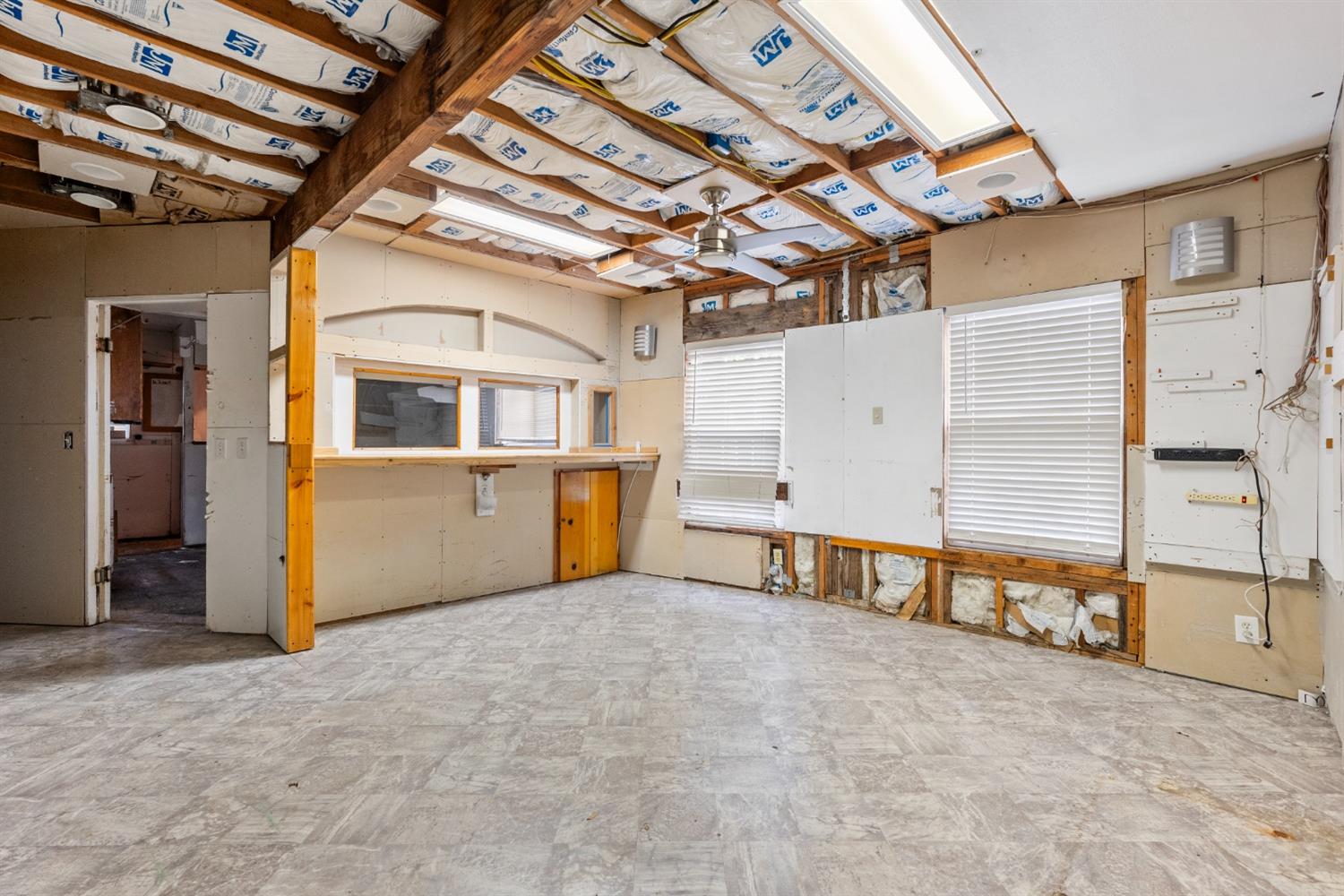 168 Loftus Road Bay Point, CA 94565 - Photo 13 of 58