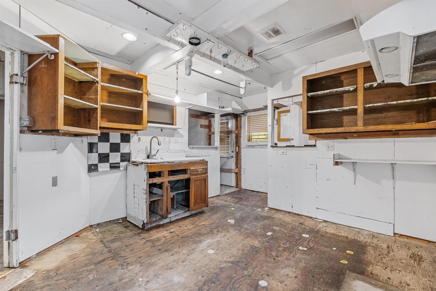 168 Loftus Road Bay Point, CA 94565 - Photo 21 of 58