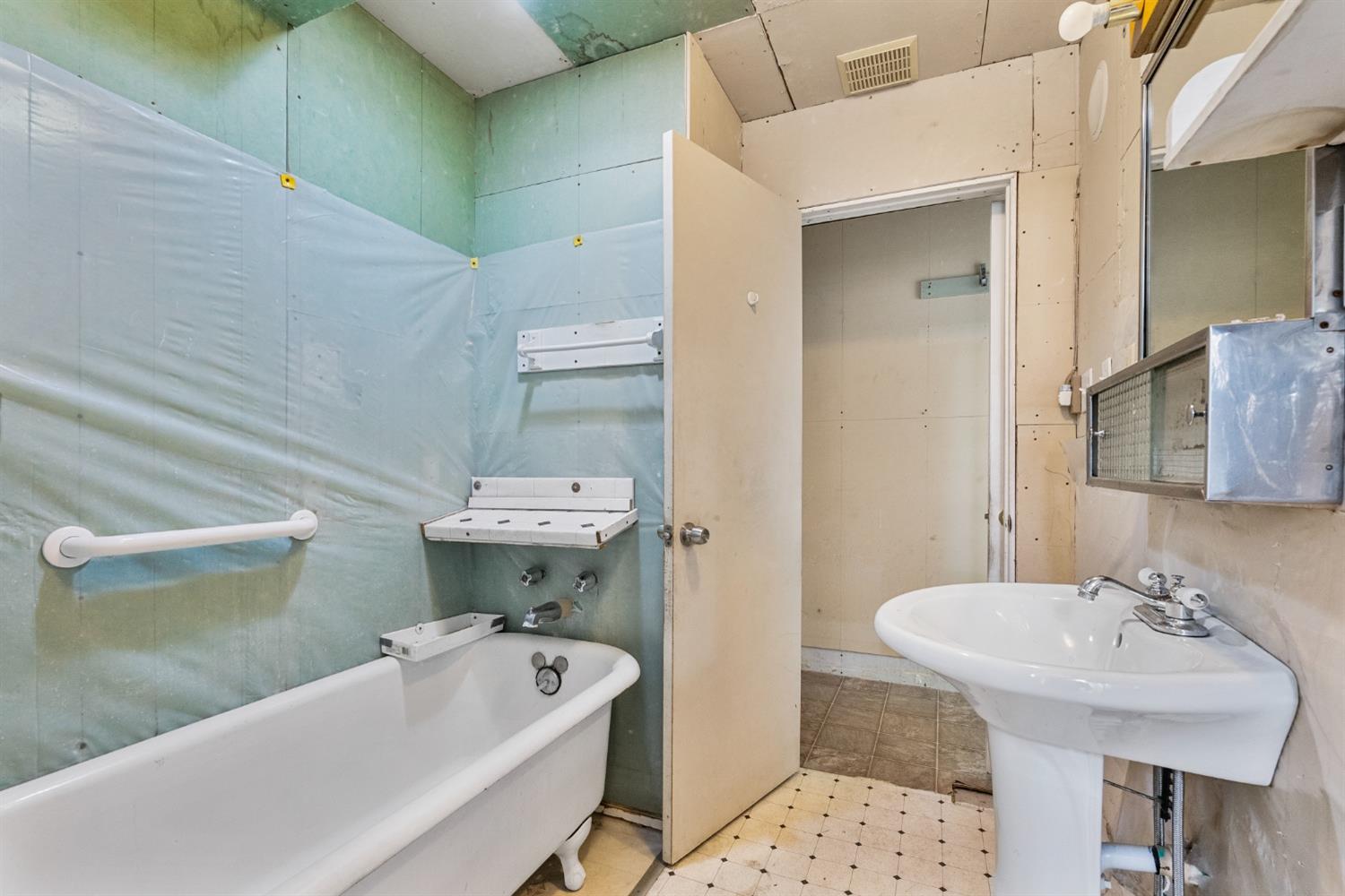 168 Loftus Road Bay Point, CA 94565 - Photo 29 of 58