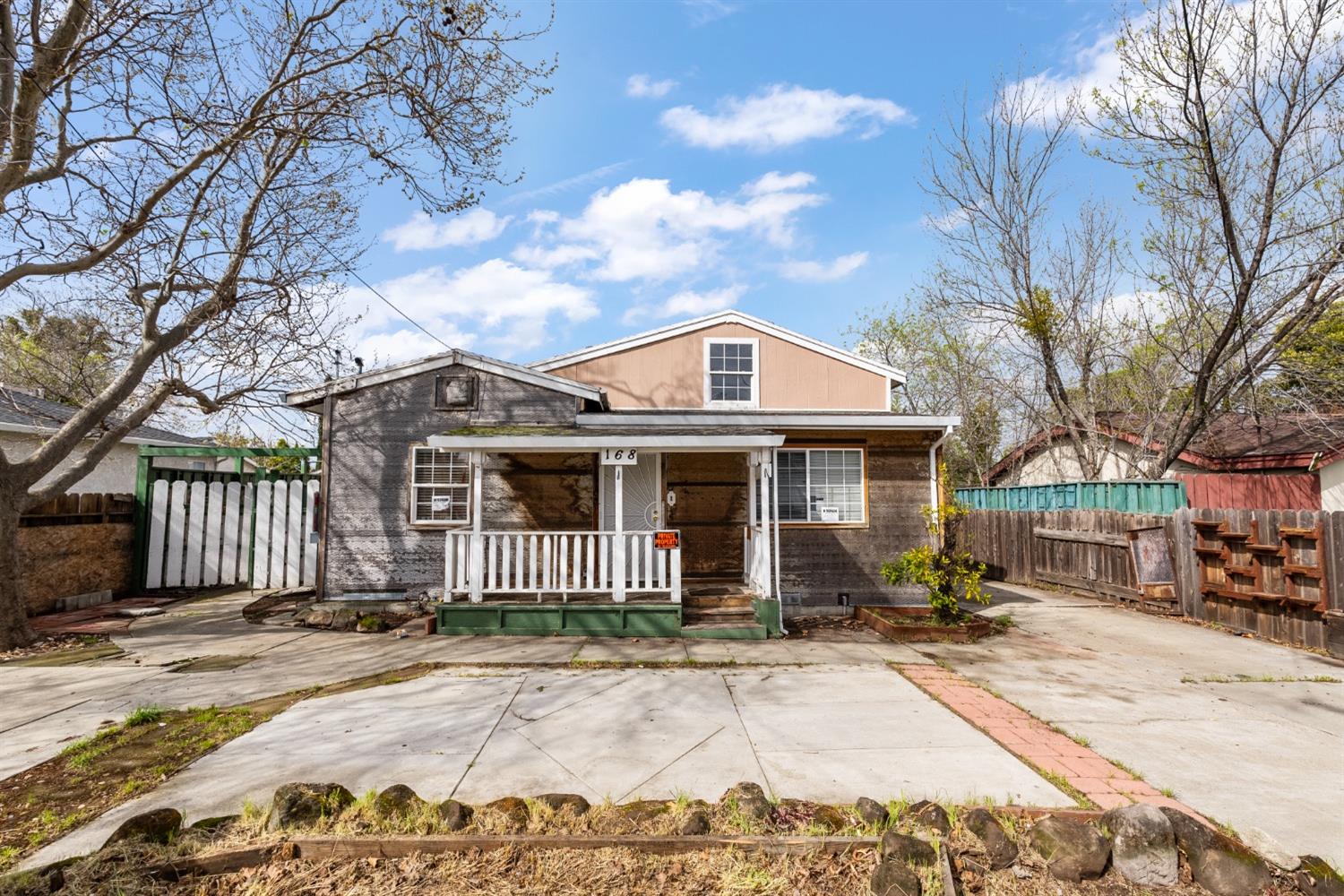 168 Loftus Road Bay Point, CA 94565 - Photo 3 of 58