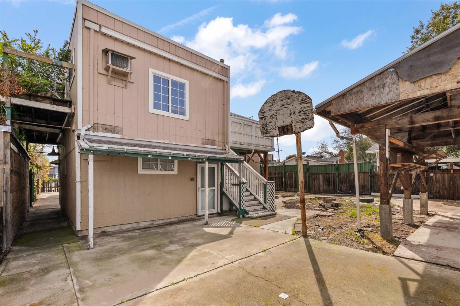 168 Loftus Road Bay Point, CA 94565 - Photo 8 of 58