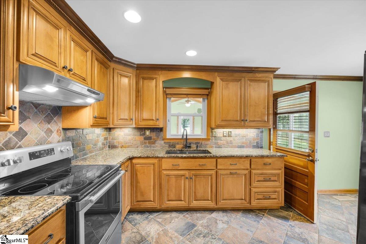 1030 Williams Road Piedmont, SC 29673 - Photo 11 of 35