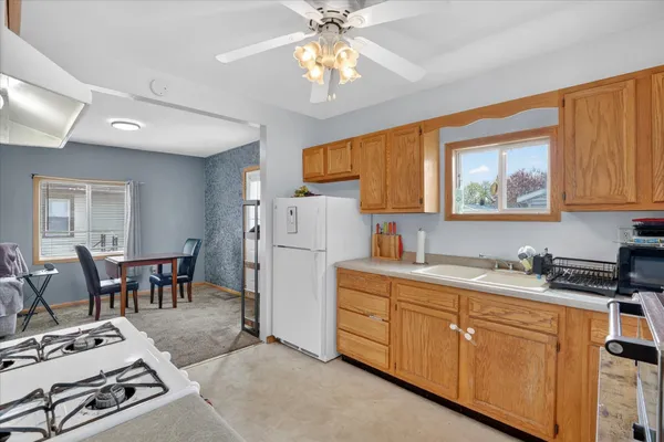 $160,000 | 852 Johnson Street, Beloit, WI 53511