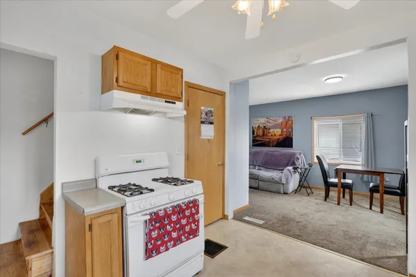 $160,000 | 852 Johnson Street, Beloit, WI 53511