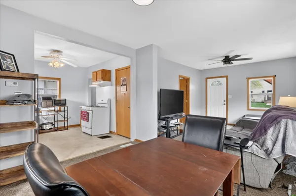 $160,000 | 852 Johnson Street, Beloit, WI 53511