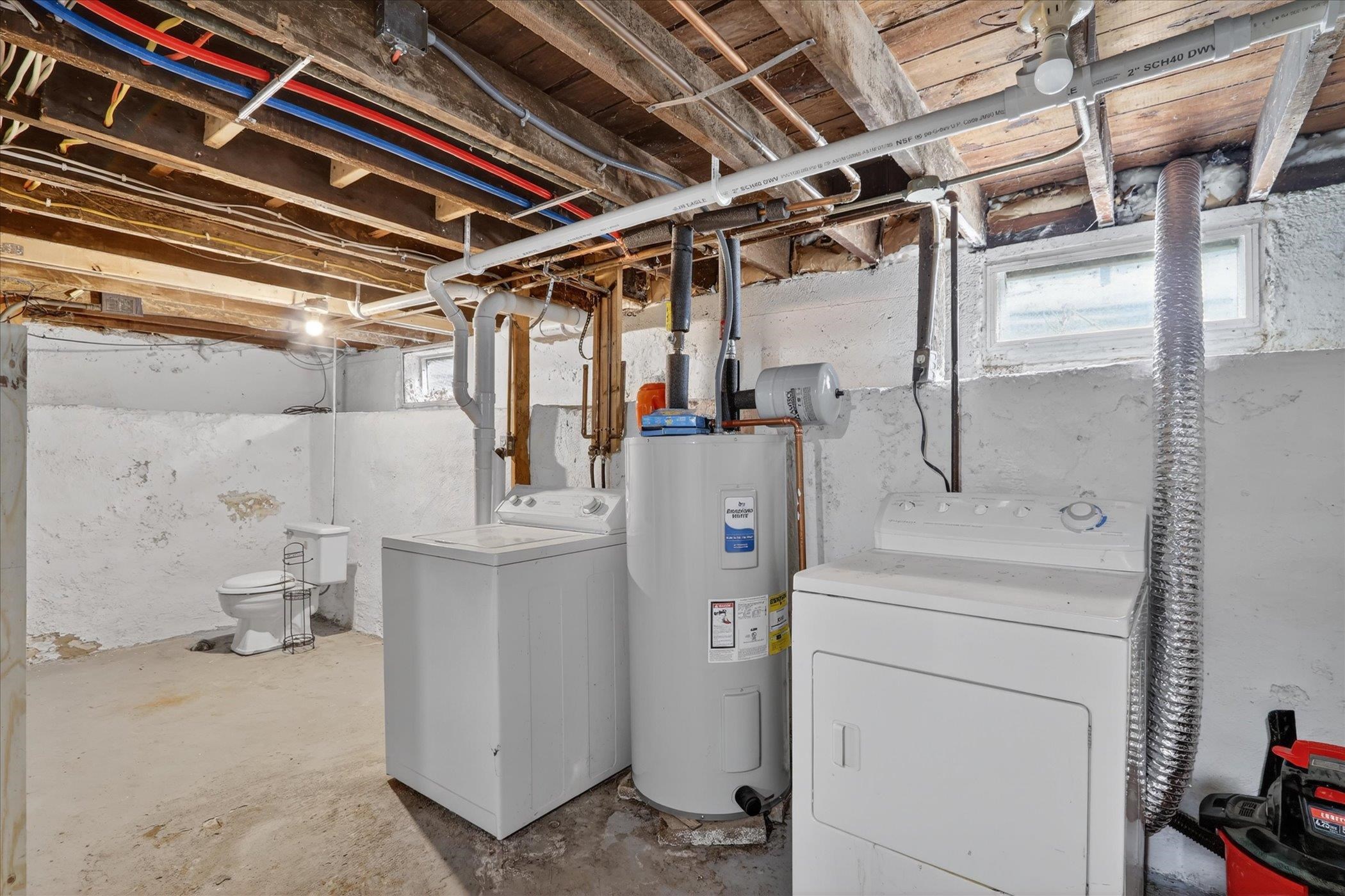 852 Johnson Street Beloit, WI 53511 - Photo 30 of 37