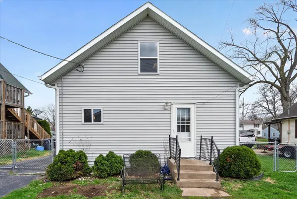 $160,000 | 852 Johnson Street, Beloit, WI 53511