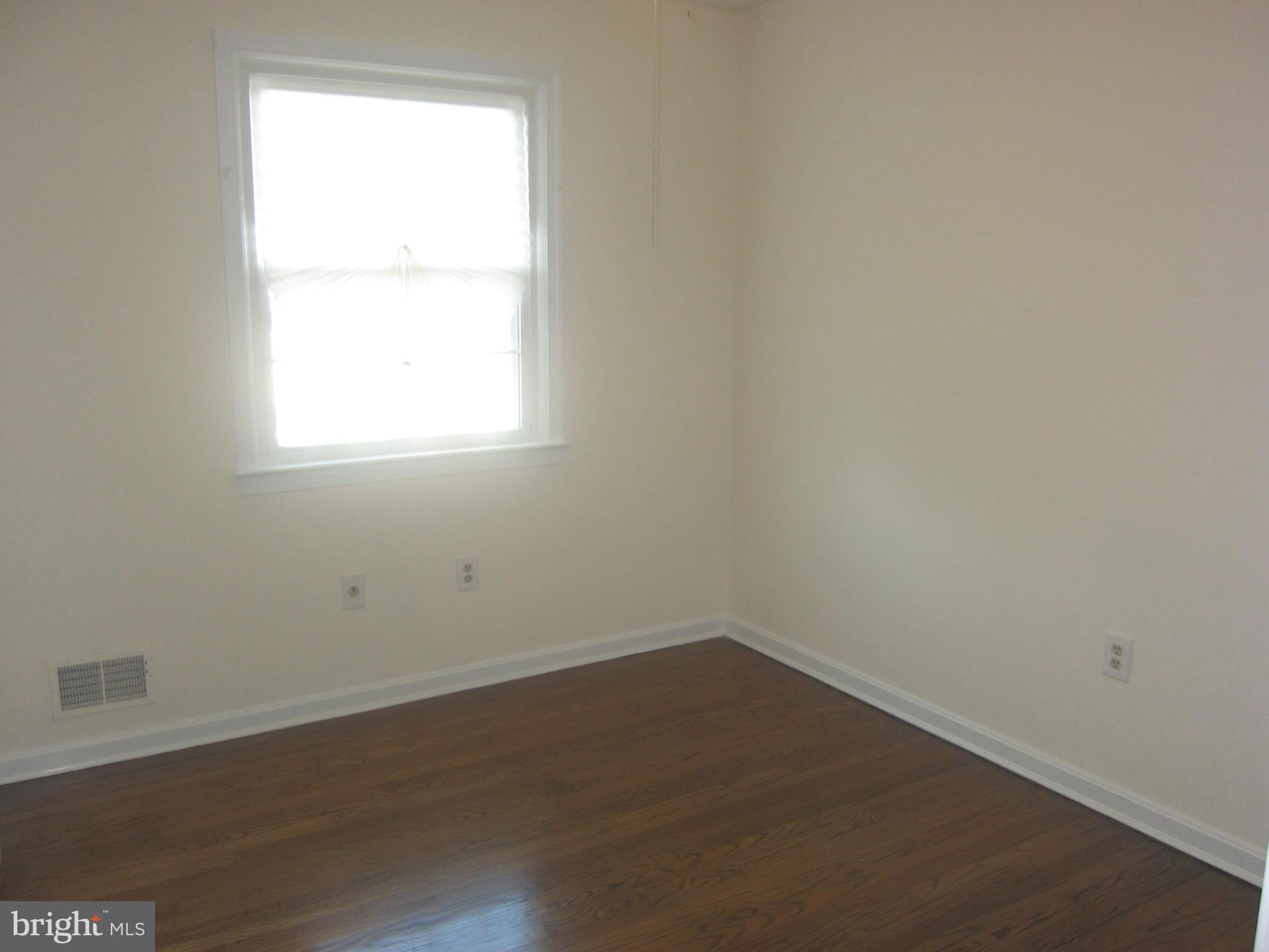 2208 Bucknell Terrace, Unit 24 Silver Spring, MD 20902 - Photo 17 of 28 Third bedroom
